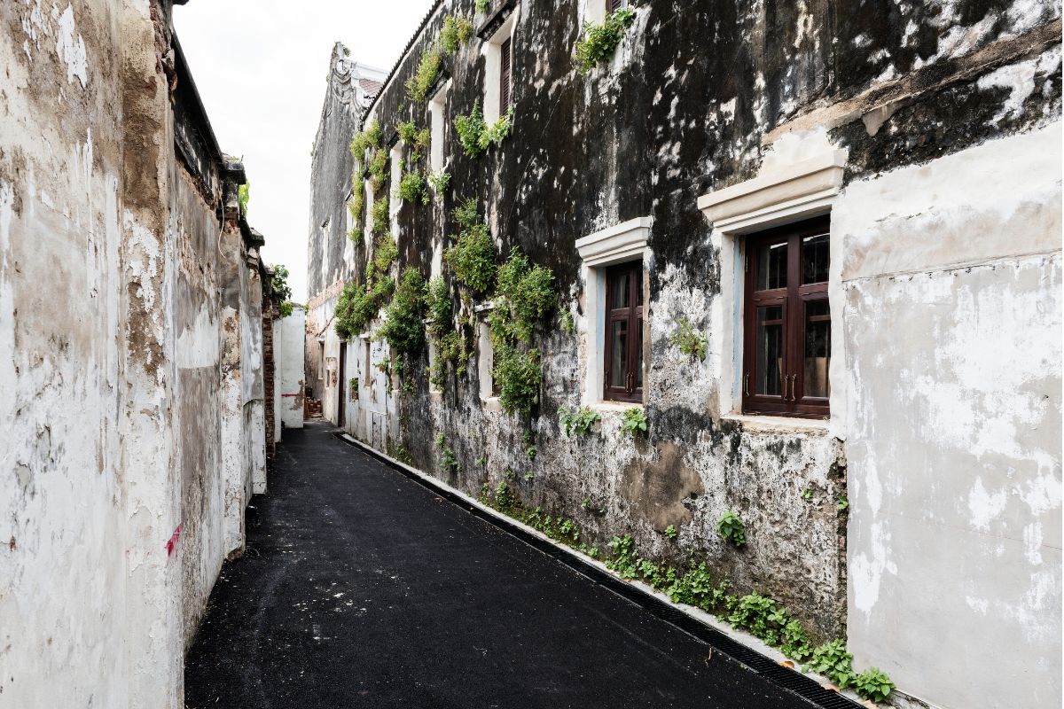 5 villes fantômes à visiter en France pour une escapade hors du temps